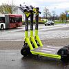 In Konstanz gibt es sie schon länger: Ab dem Freitag, 12. April, wird es auch in Singen die ersten 100 E-Scooter geben.