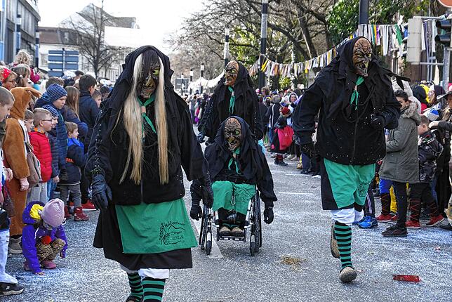 Bild 46: Bilder vom großen Fasnet Samschdig-Umzug der Poppele-Zunft (2)