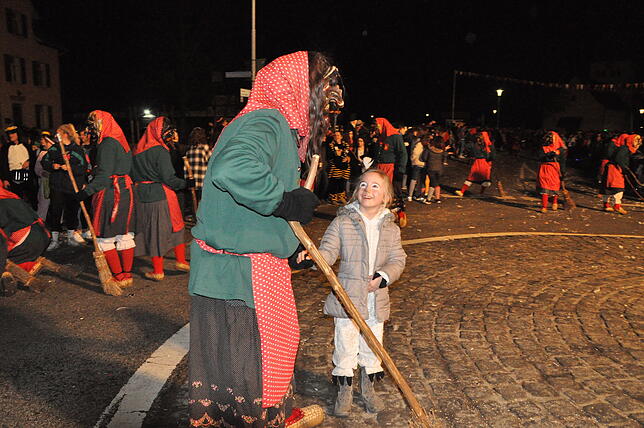 Bild 38: Bilder vom 16. Nachtumzug des Narrenverein Moschtobst in Ahausen