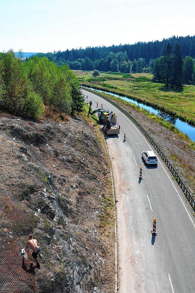 Ein Blick aus dem Steiger: Aus zehn Meter Höhe sieht man weit in Richtung Wolterdingen.