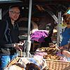Für Genussmenschen: Brot und Brötchen frisch aus dem Holzofen waren beim Erntemarkt im Klausenhof sehr beliebt.