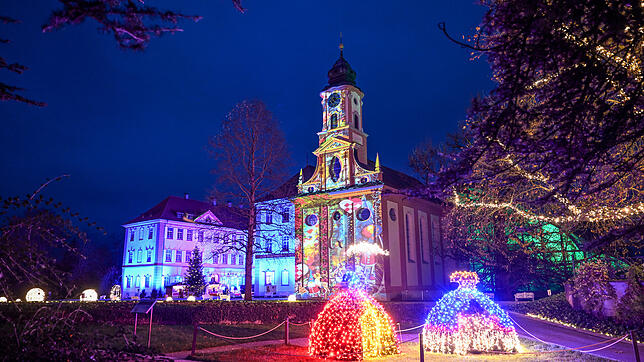 Die Insel Mainau öffnete kurz vor Beginn der Adventszeit den Christmas Garden. Am Sonntag, 7. Januar, ist dieses Event zu Ende gegangen.