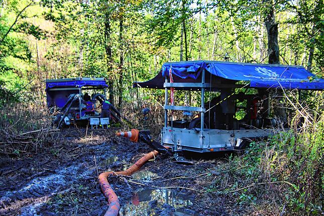 Bild 12: Alarm an der A98 bei Stockach: Biber, Millionen Liter Wasser und Blackout-Gefahr