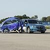 ZF hat das weltweit erste, pre-crash ausgelöste Insassenschutzsystem mit externem Seitenairbag präsentiert. Bild: ZF
