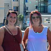 Denise Stocker und Sarah Hartmann aus dem Thurgau parken auf dem Stephansplatz – dann bemerken sie, dass das Parken teurer ...