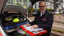 Kreisbrandmeister Andreas Egger ist im Landratsamt als Leiter des Referats für Brand- und Katastrophenschutz tätig. Um Dinge zu ...