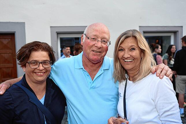Bild 33: Zum zweiten Gassenfreitag kommen wieder viele Konstanzer in die Niederburg