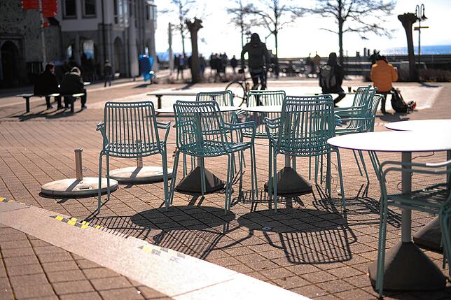 Cafés, Restaurants und Hotels sind nach wie vor zu.
