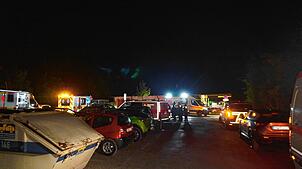 Etwa 30 Rettungskräfte waren in der Nacht von Freitag auf Samstag, 29./30. August, auf dem Freizeitgelände Weilermühle im Einsatz, ...