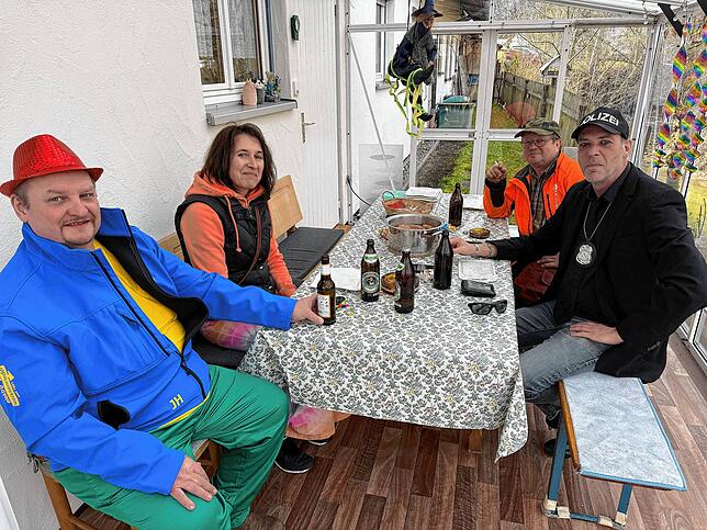 Bild 27: Die schönsten Bilder: Urnauer Fasnet mit politischer Botschaft