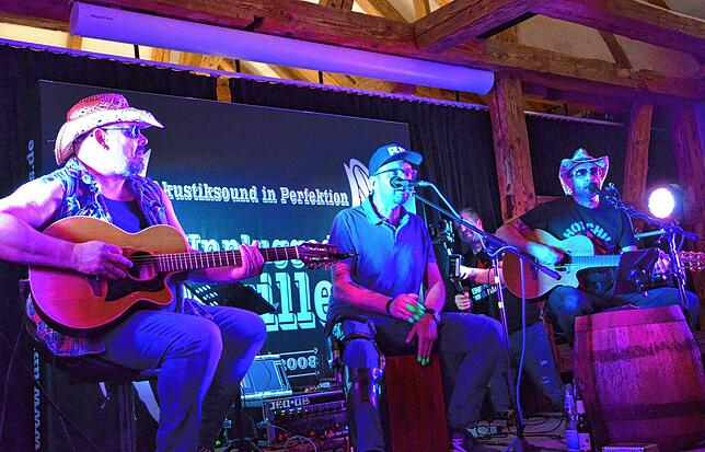 Bild 9: Eindrücke von der Markdorfer Musiknacht: Ein Fest der Musik mit 6 Bands und einem Chor