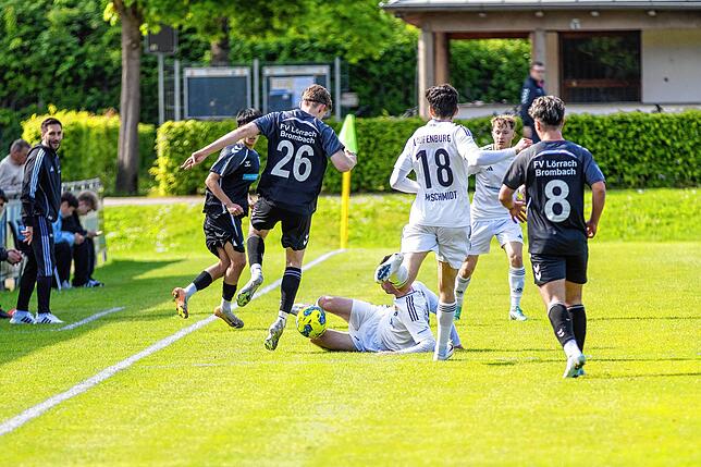 Bild 24: SV 08 Laufenburg deklassiert FV Lörrach-Brombach mit 6:1 – und wir haben Fotos!
