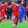 Offensiver Innenverteidiger: Timon Baumgärtner (Mitte) hat beim FC Schlüchttal schon alles gespielt. Mittlerweile steht der 25-Jährige ...