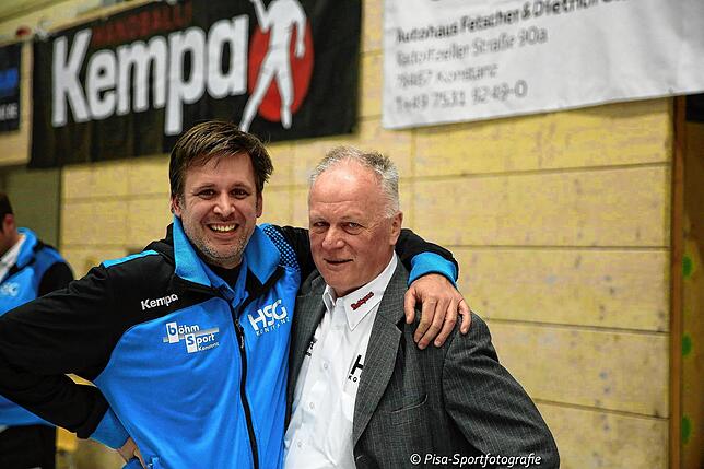 Otto Eblen und sein Sohn Daniel, der die erste Mannschaft trainiert.