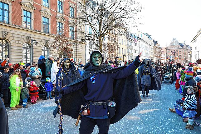 Bild 14: Konstanzer Fasnachtsumzug 2025: Tausende Teilnehmer ziehen durch Straßen