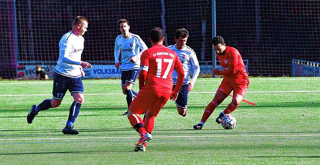 Bild 14: SV Jestetten siegt nach Strafstoß-Festival mit 4:0 beim FC Schlüchttal &ndash; und wir haben Bilder!