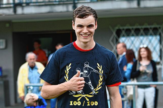 Erinnerungen: In der Meistersaison 2017/18 erzielte Tim Siegin für den VfR Bad Bellingen 46 Tore in der Bezirksliga. Aber schon ein Jahr ...