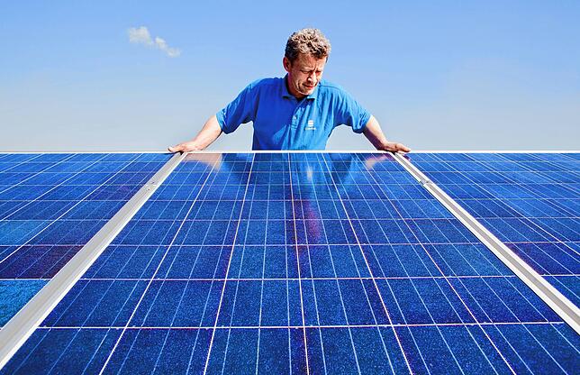 Der Photovoltaik – Sonnenstromerzeugung – kommt beim Bauen der Zukunft entscheidende Bedeutung zu.