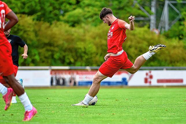 Bild 26: FC Tiengen 08 deklassiert den SV RW Ballrechten-Dottingen mit 5:0 – und wir haben Bilder!