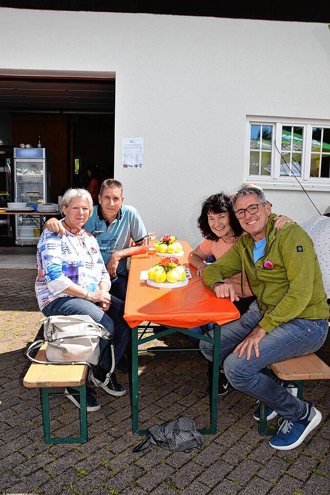 Bild 8: So schön sind die 53. Rosentage in Nöggenschwiel am Samstag (Teil 1)