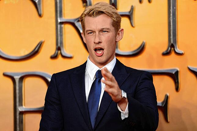 Callum Turner hat schon Hollywood-Erfahrung.
