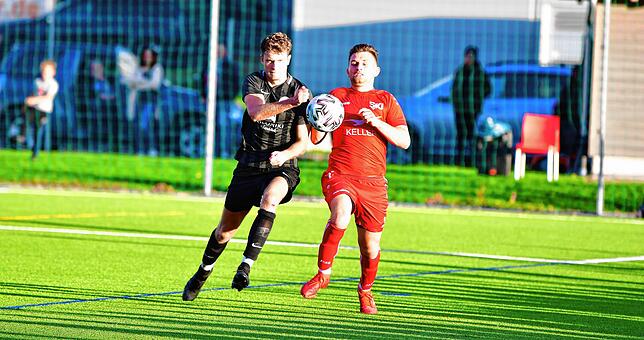 Bild 15: FC Hochrhein gewinnt das Derby beim SV Jestetten mit 3:1 &ndash; und wir haben Bilder!