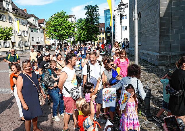 Bild 12: Hausherrenprozession der Kindergärten