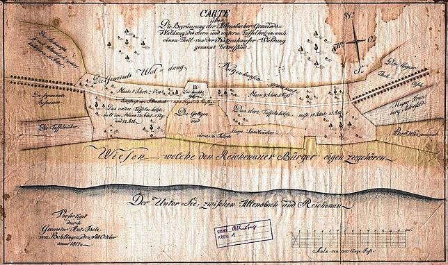 Das ist die Karte von 1817: Der Galgen ist etwa in der Mitte direkt nördlich der Straße eingezeichnet.