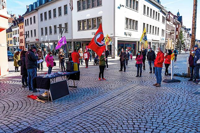 Villingens Stadtzentrum ist zuletzt immer wieder Schauplatz von Kundgebungen gewesen, so wie hier im Februar dieses Jahres, als es zu ...