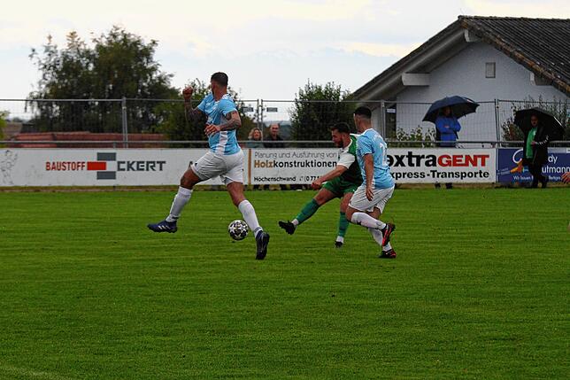 Bild 20: SV Waldhaus bezwingt den SV Obersäckingen mit 4:0 &ndash; und wir haben Bilder!