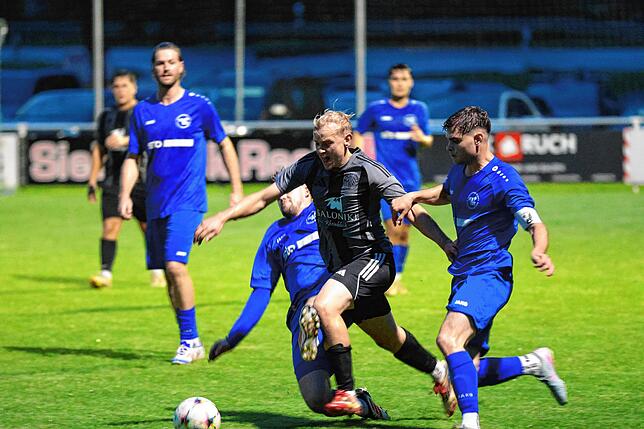 Bild 23: SG Stühlingen/Weizen bezwingt den FC Hochrhein mit 4:1 – und wir haben Fotos!