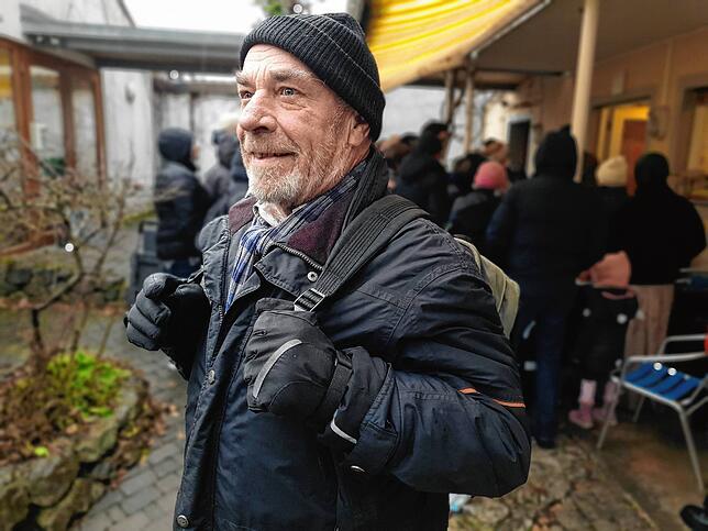 Ein 76-jähriger Mann aus Überlingen, Besucher im Tafel-Laden.