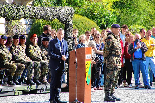 Bild 16: Abschiedsappell für die Soldaten des Jägerbataillons 292