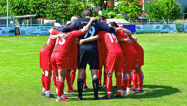 Bild 4: FC Erzingen holt einen glücklichen Punkt beim SV Jestetten &ndash; und wir haben Bilder!