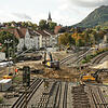 Die marode Infrastruktur der Bahn erfordert Sanierungen, die für zusätzliche Beeinträchtigungen sorgen. Das Bild zeigt Gleisarbeiten am ...