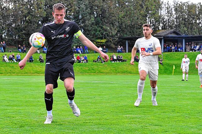 Bild 27: FC Erzingen gewinnt gegen den FC Zell mit 5:2 &ndash; und wir haben Bilder!
