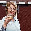 Nena Barbulovic, Wirtin des Scharfen Ecks, lädt zusammen mit Sebastian Peube vom Weinbrunnen zur Silvesterparty auf dem Allensbacher ...