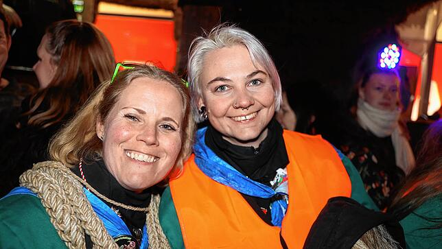 Bild 26: Mit dem Butzenlauf wird die Straßenfasnacht eingeläutet