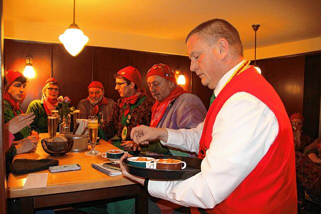 Bild 18: Fasnacht 2025: So lebendig war der Wecken in Tiengen am Schnutzigen Donnerstag - Die besten Bilder!