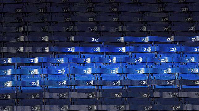 Leere Plätze im Stadion! Auch im Bezirk Hochrhein wurden für dieses Wochenende bislang vier Spiele wegen Corona-Verdacht abgesetzt.