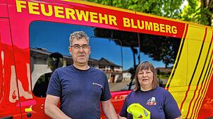 Feuerwehr auch für die Kleinen: Tanja und Patrick Gleichauf in Blumberg-Fützen.