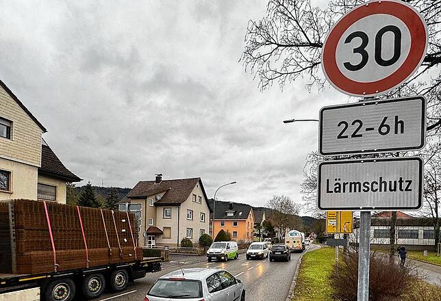 Tempo 30 gilt auf der B 34 in Bad Säckingen nur zwischen 22 und 6 Uhr.