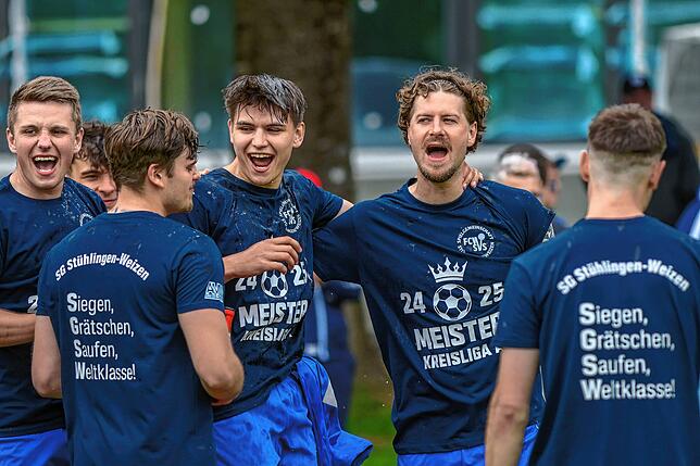 Bild 6: SG Stühlingen/Weizen siegt 5:1 beim FC Geißlingen und feiert den  Meistertitel – wir haben Fotos!