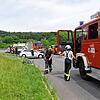 Zu einem schweren Verkehrsunfall ist es am Freitagnachmittag auf der Landesstraße 194 zwischen Aach und Engen gekommen. Im Hintergrund ...