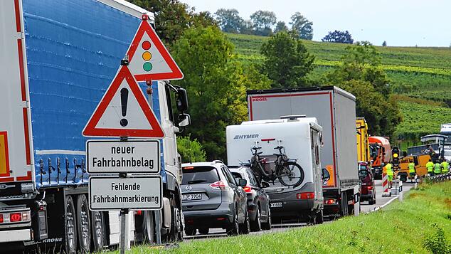 Stillstand auf der B31? Auslöser können ein Unfall, eine Baustelle oder andere Bauarbeiten sein. (Symbolfoto)