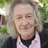 „Es schaut aus, als ob jemand vergessen hätte, die Kisten abzuholen“, sagt Voss‘ Nachbar Gerhard Schempp.