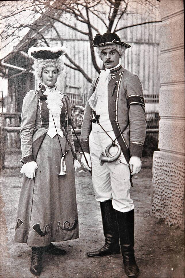 Fasnet 1908: Sophie und Ernst Meichle in „Die letzte Post von St. Gotthard“.