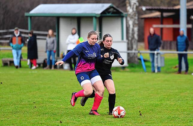 Bild 23: Unsere Bildergalerie vom Frauen-Bezirksliga-Spitzenspiel zwischen Kirchen-Hausen und Wolterdingen