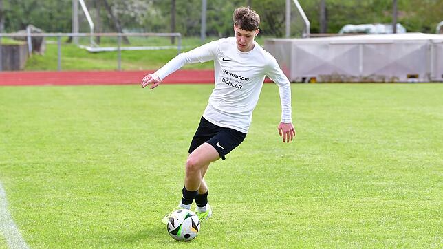 Doppelpack: Marco Hanser steuerte zwei Tore zum 3:0-Erfolg der SG FC Wehr/Brennet im Achtelfinale des Rothaus-Bezirkspokals beim TuS ...
