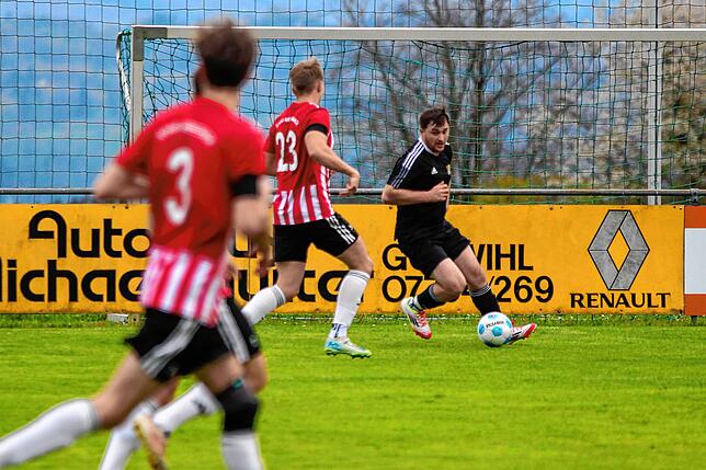 Bild 27: Spvgg. Andelsbach spielt 1:1 gegen SV 08 Laufenburg II – und wir haben Bilder!